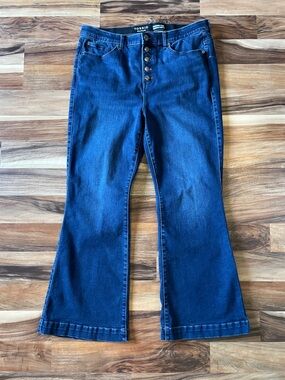 Torrid Bombshell Flare jeans size 20 regular 2 2x Button-Fly